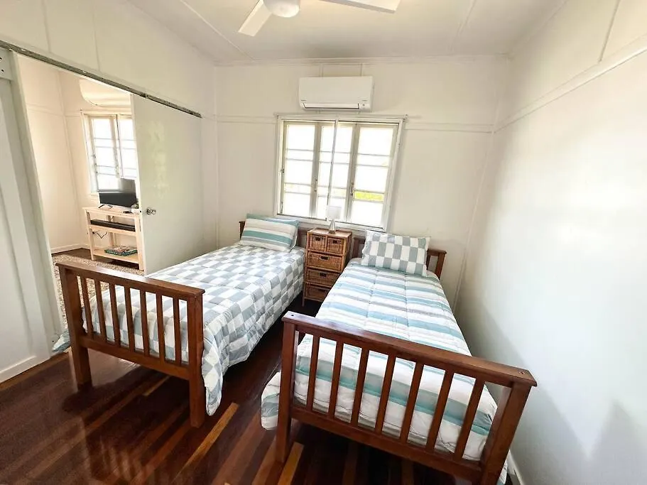 Σπίτι διακοπών Cottage @ 33 Yeppoon