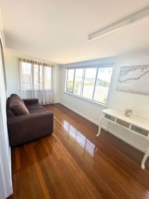 Σπίτι διακοπών Cottage @ 33 Yeppoon